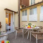 Letizia Terrace *